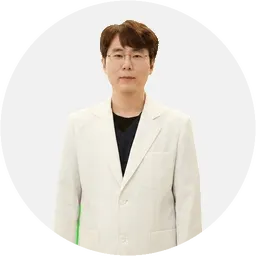 윤한기